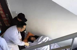 麦盖提县病人院后返乡